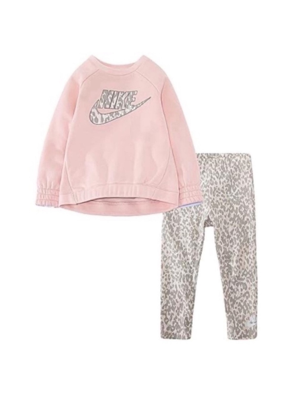 Nike Outfit - Picture 1 of 2